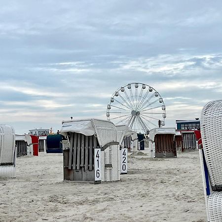 Ferienhaus Blaue Nordseewelle Villa เอเซินส์ ภายนอก รูปภาพ