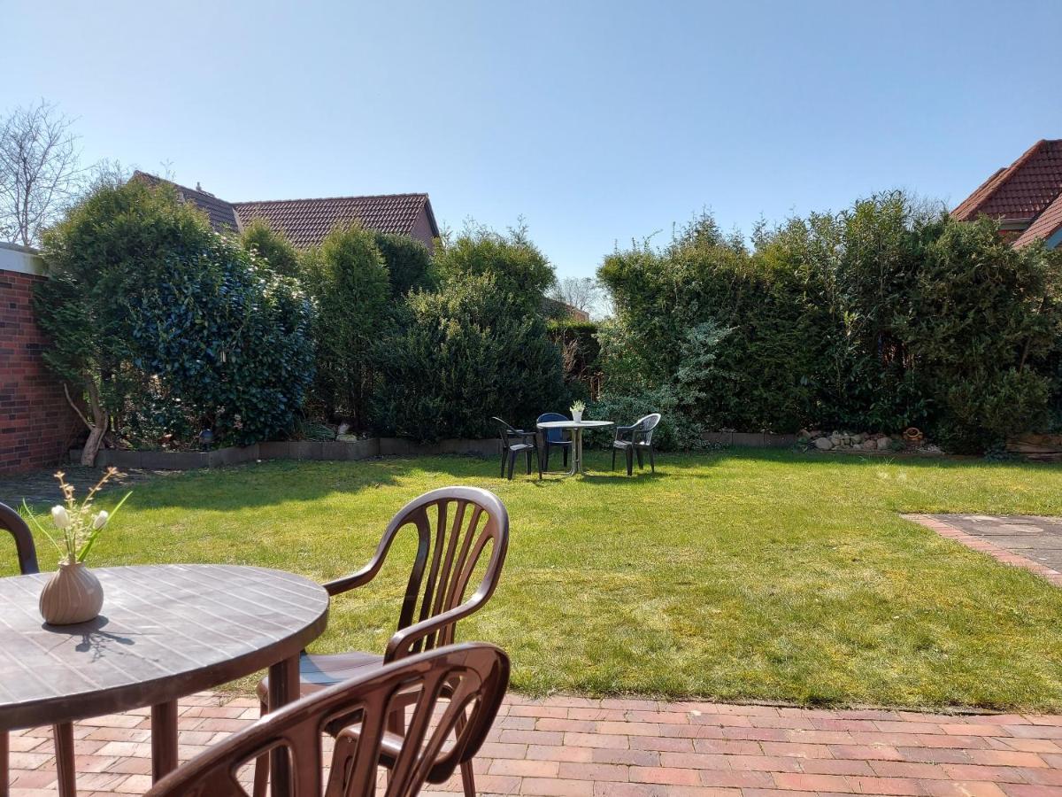 Ferienhaus Blaue Nordseewelle Villa เอเซินส์ ภายนอก รูปภาพ