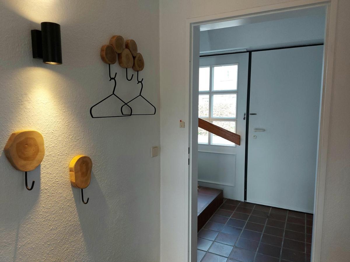 Ferienhaus Blaue Nordseewelle Villa เอเซินส์ ภายนอก รูปภาพ