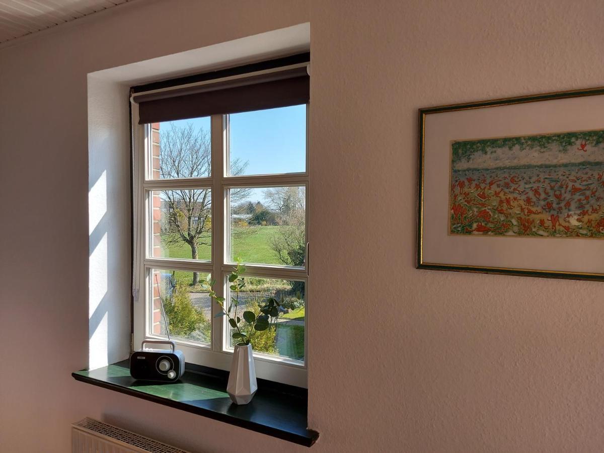 Ferienhaus Blaue Nordseewelle Villa เอเซินส์ ภายนอก รูปภาพ