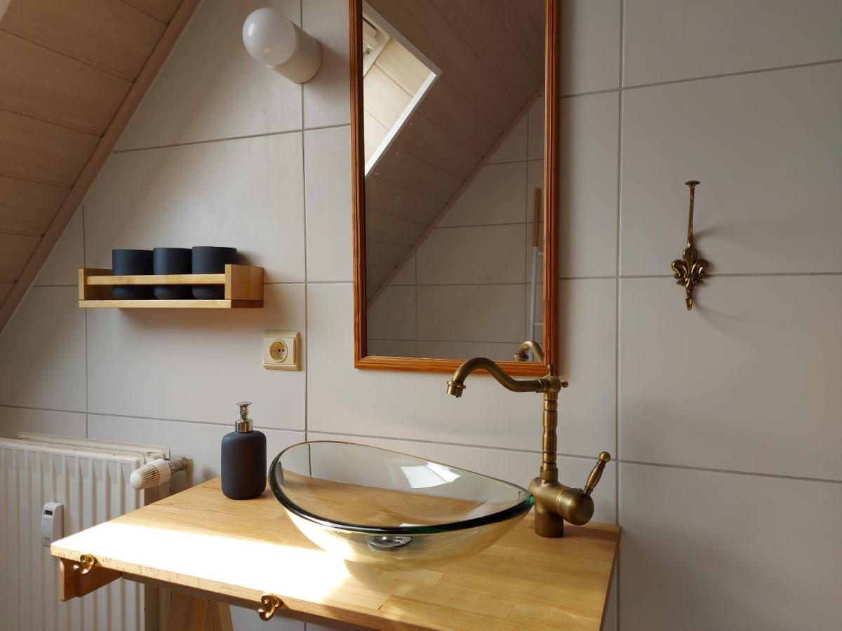 Ferienhaus Blaue Nordseewelle Villa เอเซินส์ ภายนอก รูปภาพ